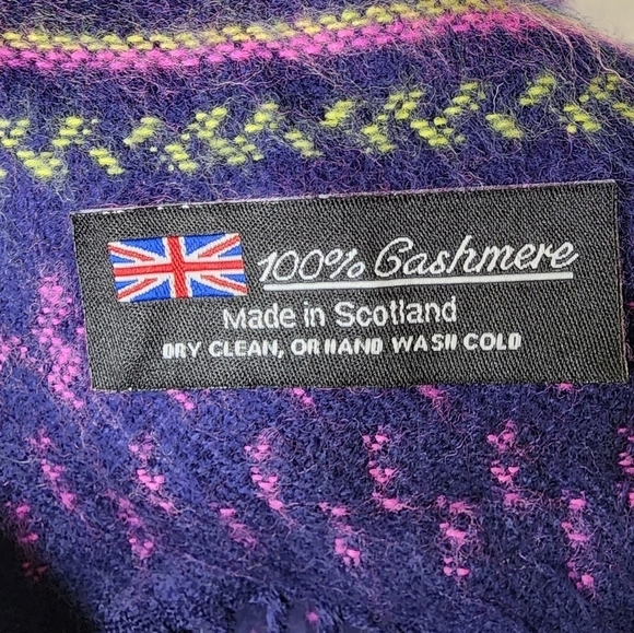 Vintage Scotland Cashmere Scarf - Picture 3 of 4